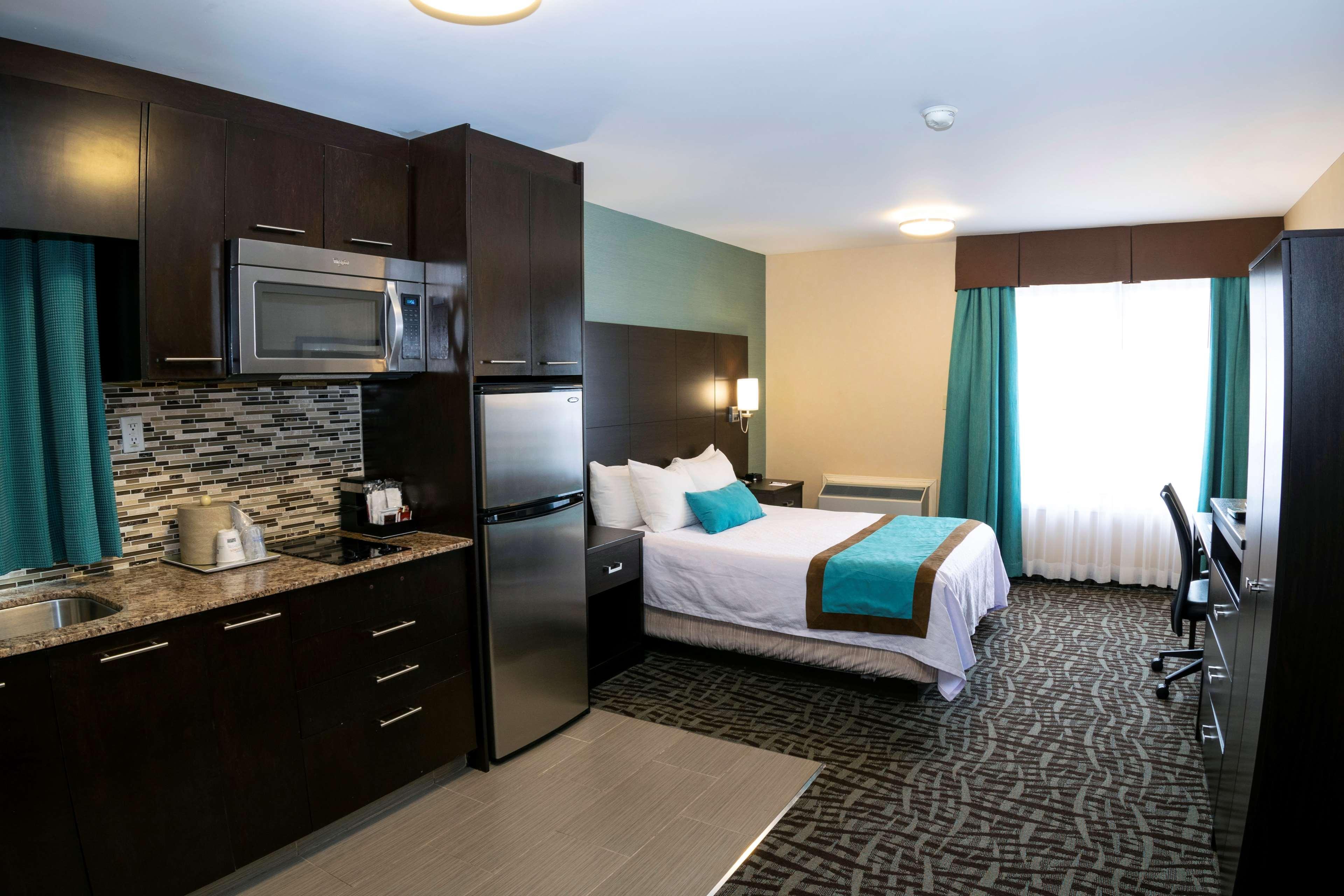 Best Western Plus Barrie Exteriér fotografie