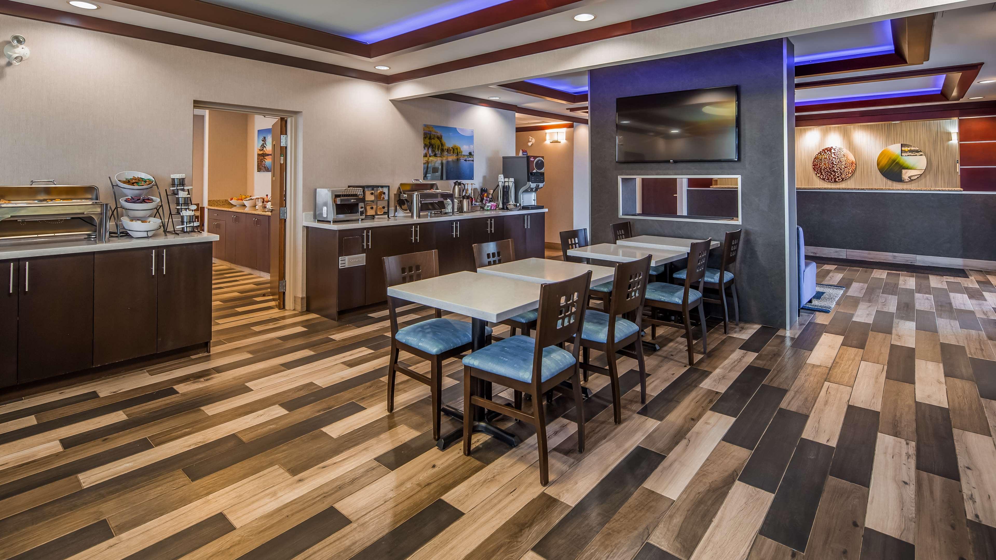 Best Western Plus Barrie Exteriér fotografie
